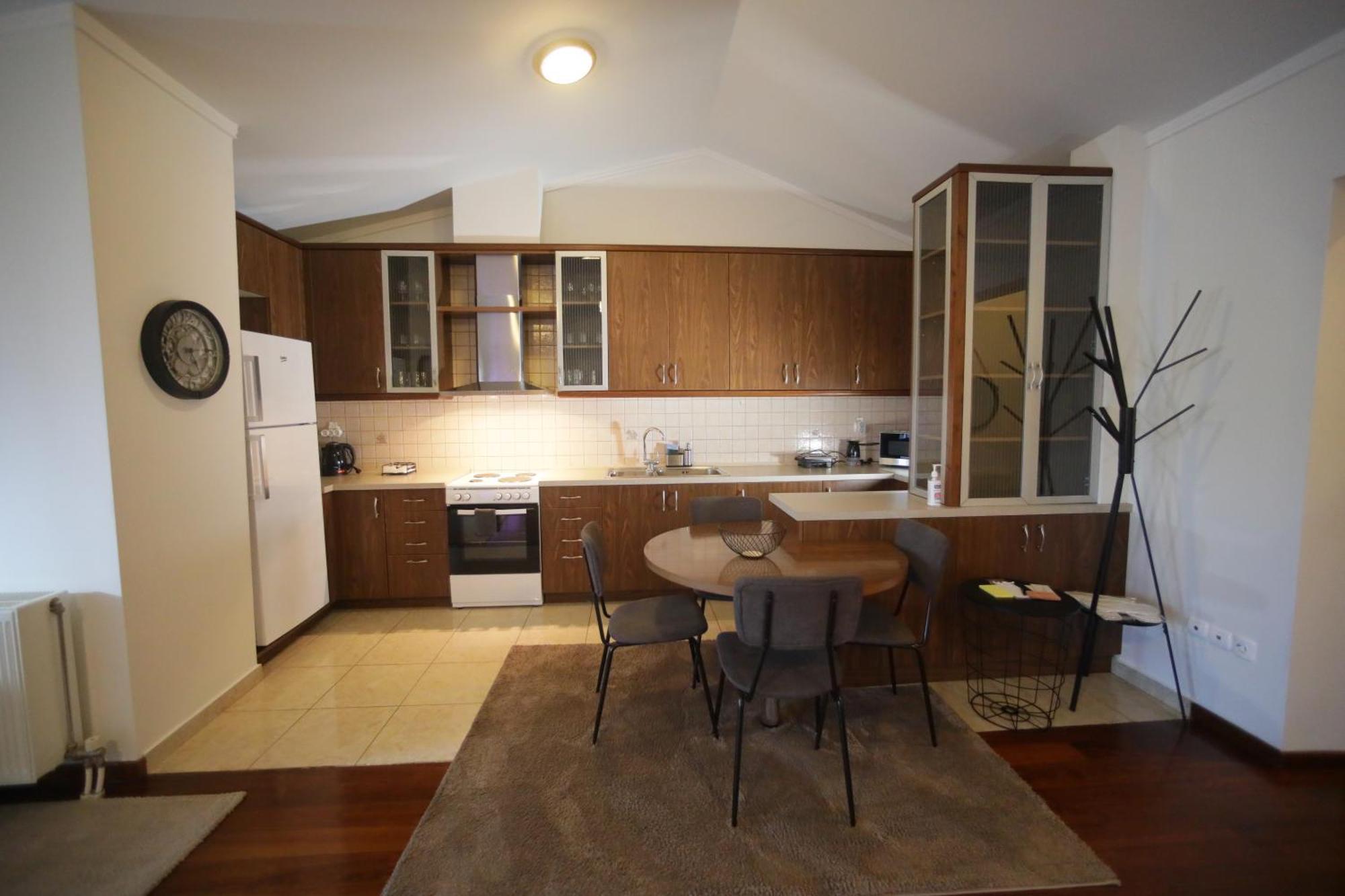 Swan Lake Front Apartment แคซโทเรีย ภายนอก รูปภาพ